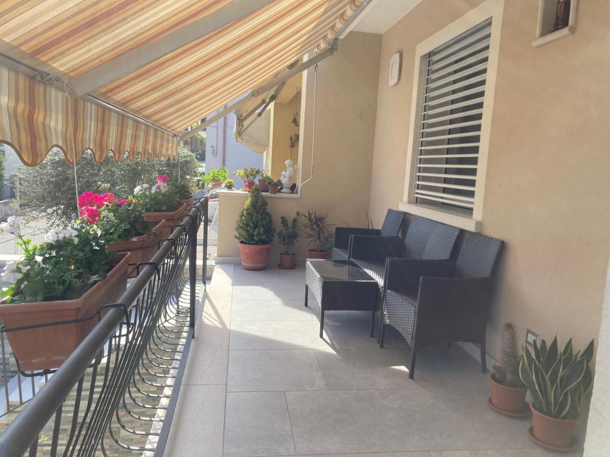 Alloggio Rozafa Peschiera del Garda Exteriör bild