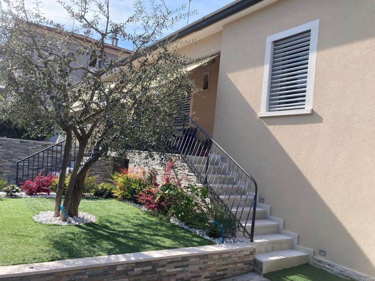 Alloggio Rozafa Peschiera del Garda Exteriör bild